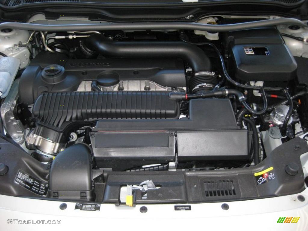 2011 Volvo C30 T5 R-Design Engine Photos