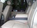 2006 Oxford White Lincoln Navigator Ultimate 4x4  photo #11