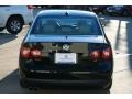 Black - Jetta SE Sedan Photo No. 6
