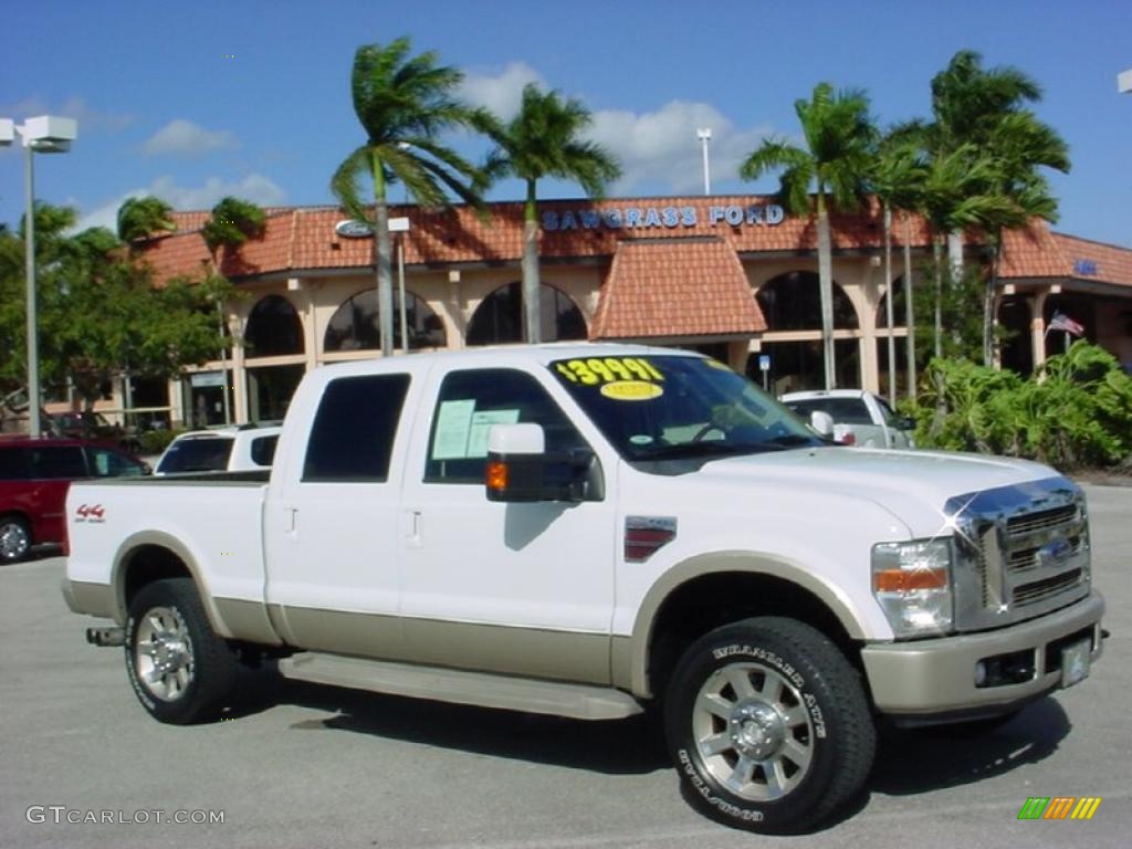 Oxford White Ford F250 Super Duty