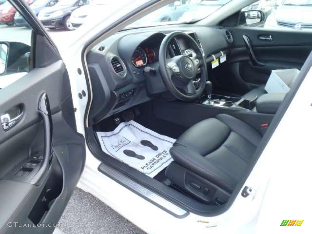 Charcoal Interior 2011 Nissan Maxima 3.5 S Photo #41509229