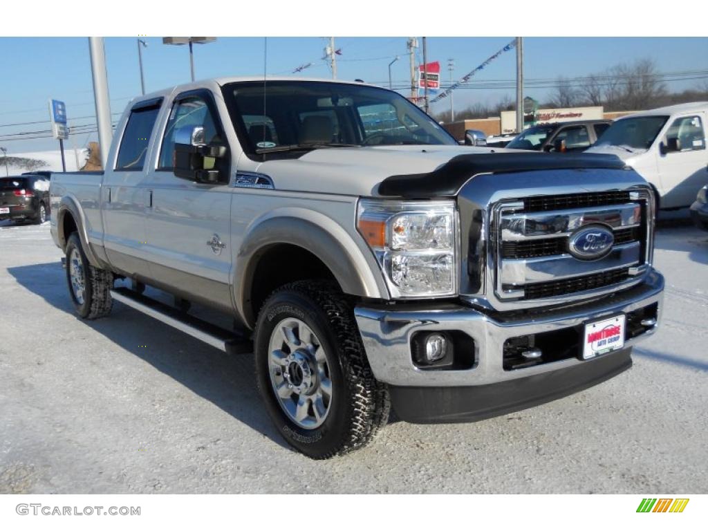 White Platinum Metallic Tri-Coat 2011 Ford F250 Super Duty Lariat Crew Cab 4x4 Exterior Photo #41509601