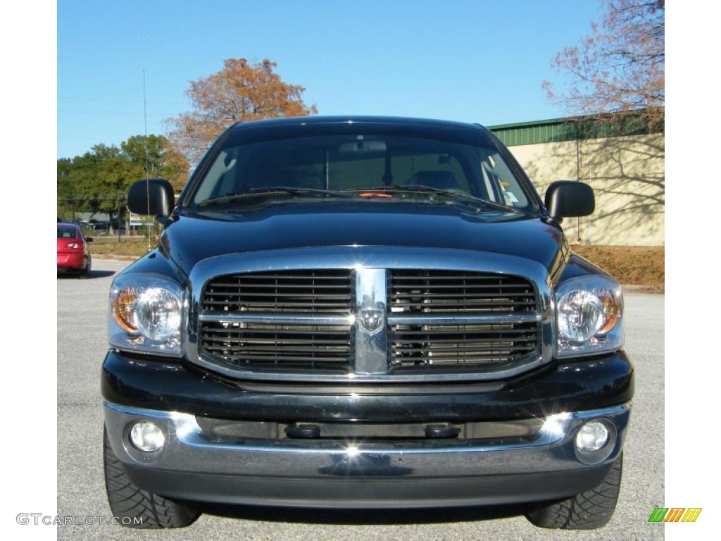 2007 Ram 1500 SLT Regular Cab - Brilliant Black Crystal Pearl / Medium Slate Gray photo #7