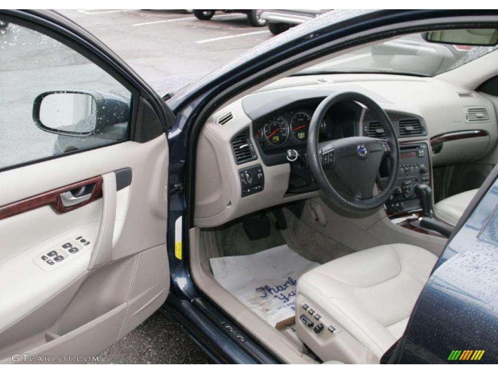 Taupe Interior 2008 Volvo S60 2.5T AWD Photo #41511417