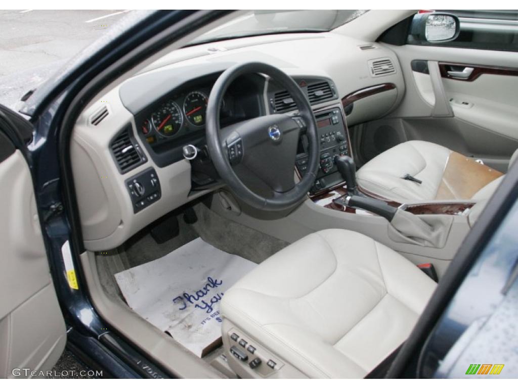 Taupe Interior 2008 Volvo S60 2.5T AWD Photo #41511549