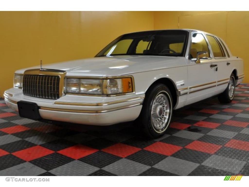 1994 lincoln town car cartier