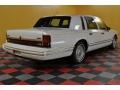 Performance White - Town Car Cartier Photo No. 4