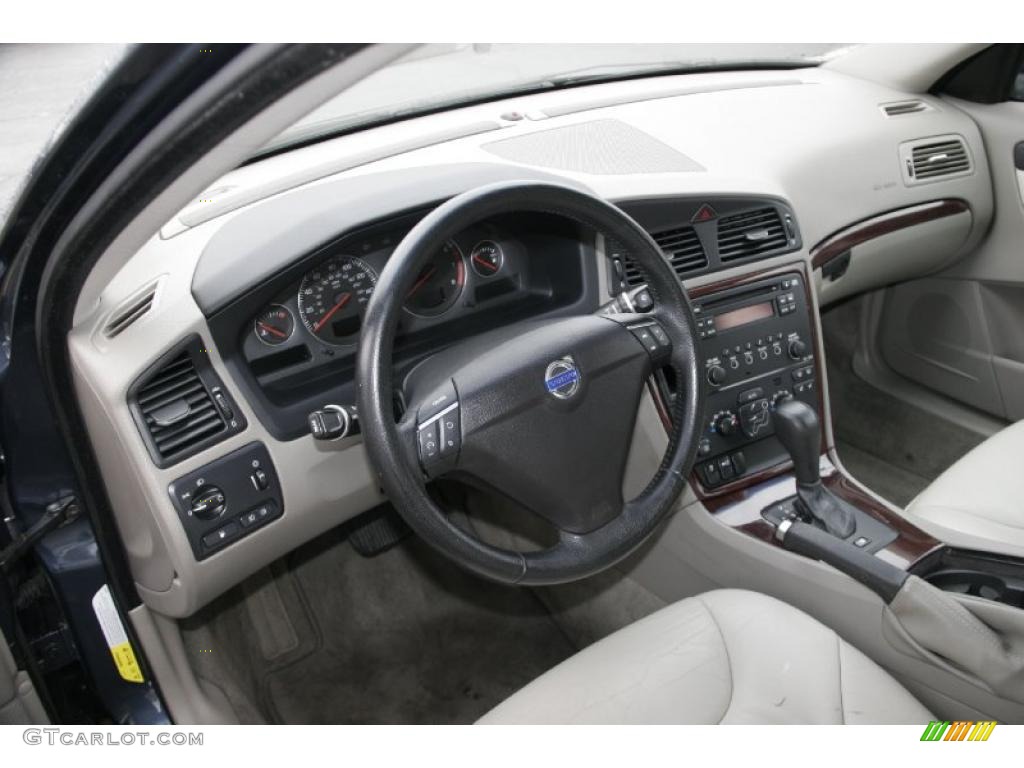 Taupe Interior 2008 Volvo S60 2.5T AWD Photo #41512169