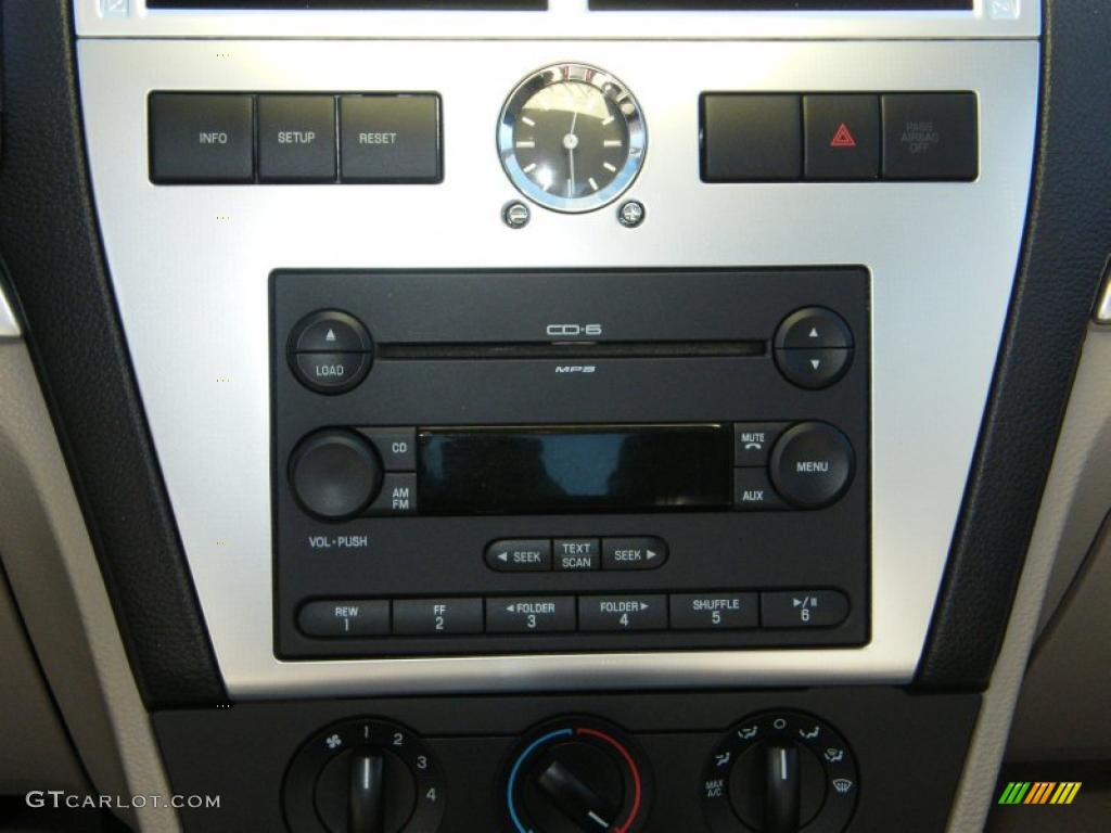 2006 Mercury Milan V6 Premier Controls Photo #41513249