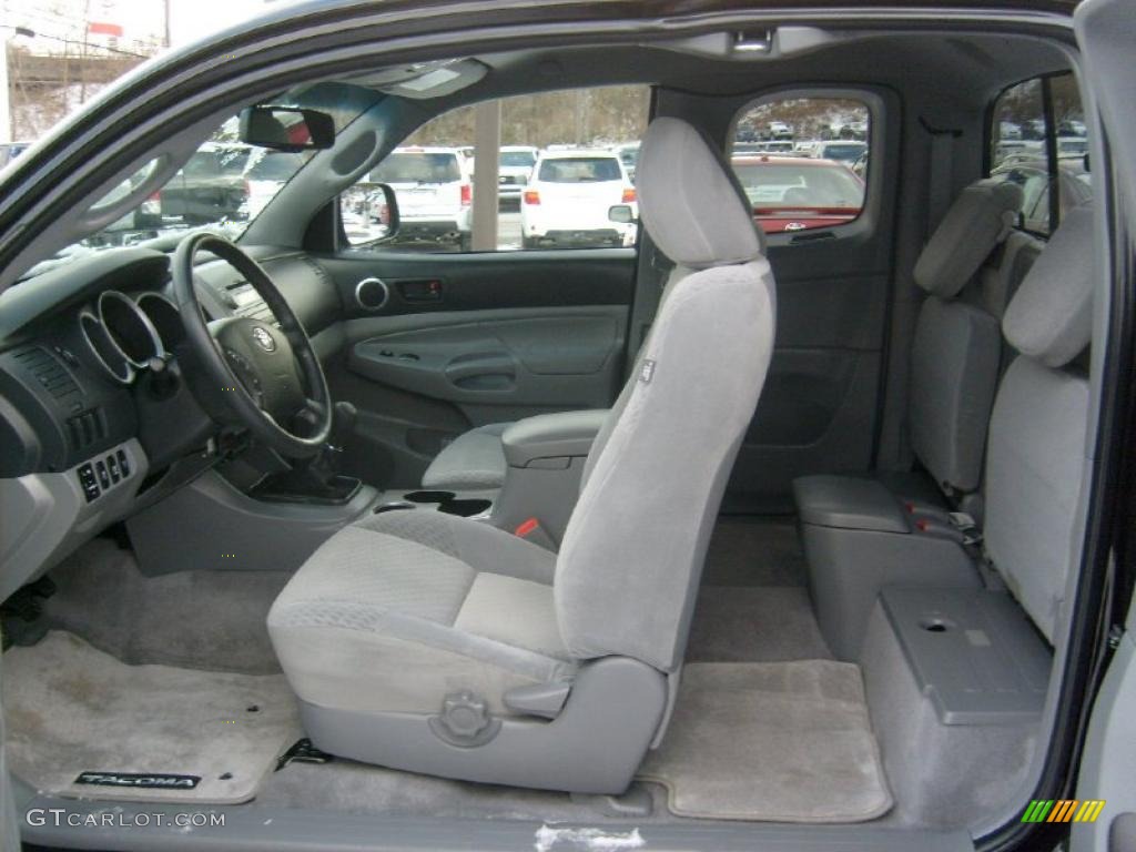 Graphite Gray Interior 2011 Toyota Tacoma SR5 Access Cab 4x4 Photo #41514141