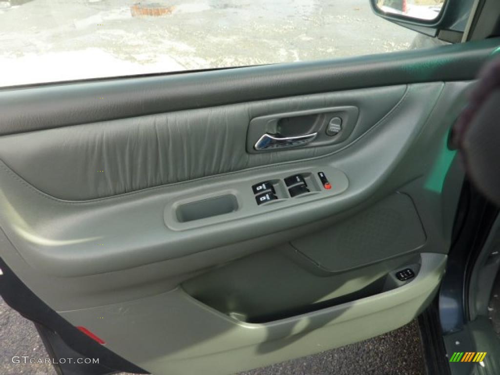 2004 Honda Odyssey EX-L Fern Door Panel Photo #41515049