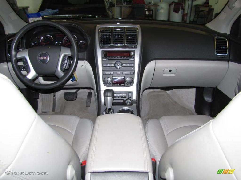 2008 Acadia SLT - Carbon Black Metallic / Light Titanium photo #13