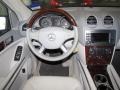 Black - ML 350 4Matic Photo No. 14