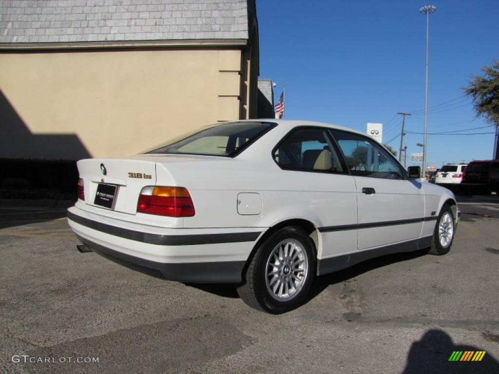 1995 3 Series 318is Coupe - Alpine White / Beige photo #6