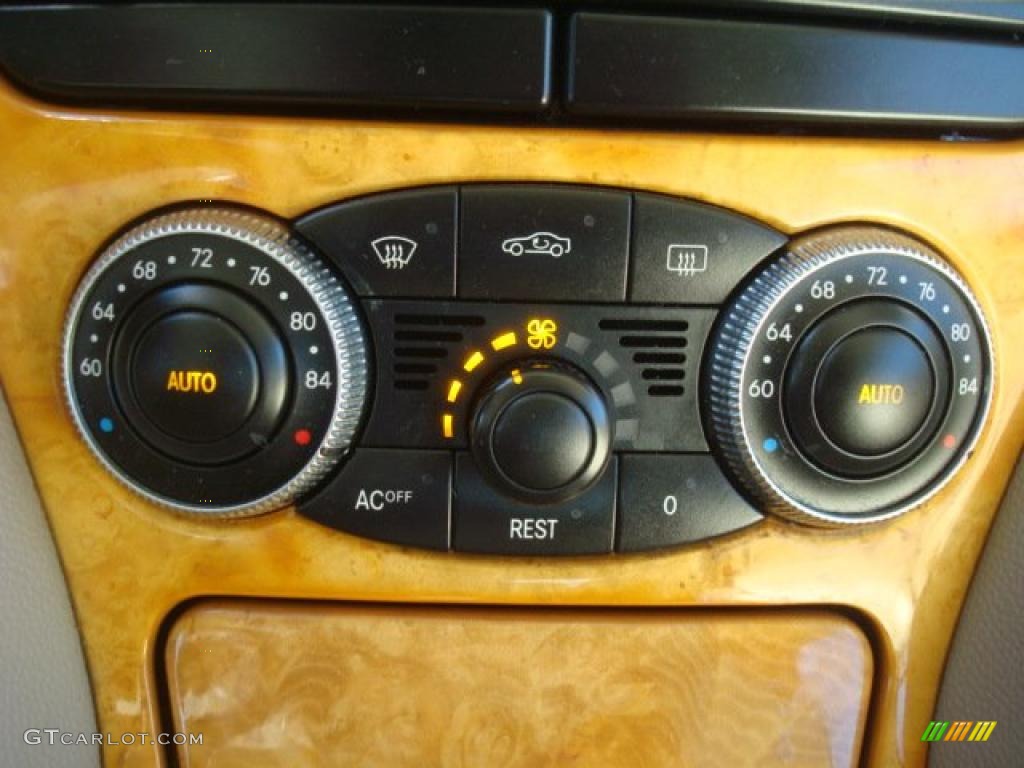 2004 Mercedes-Benz SL 500 Roadster Controls Photo #41519961
