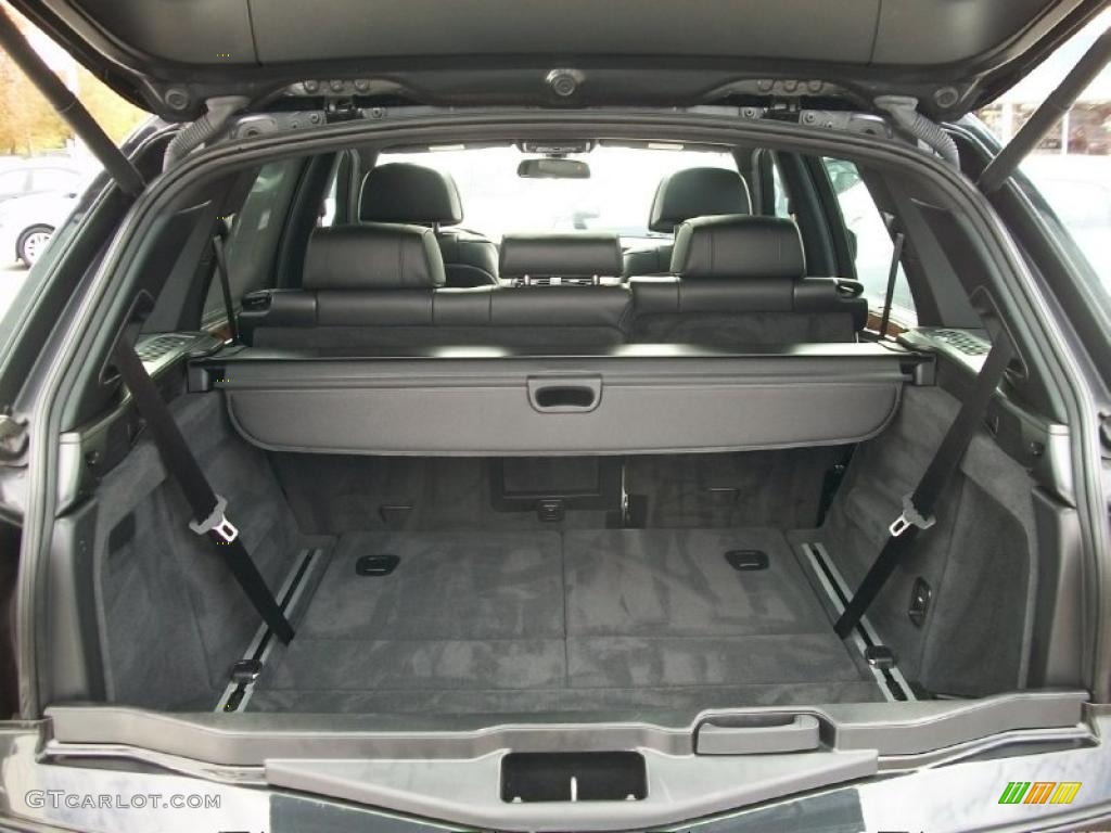 2010 BMW X5 xDrive30i Trunk Photo #41524873