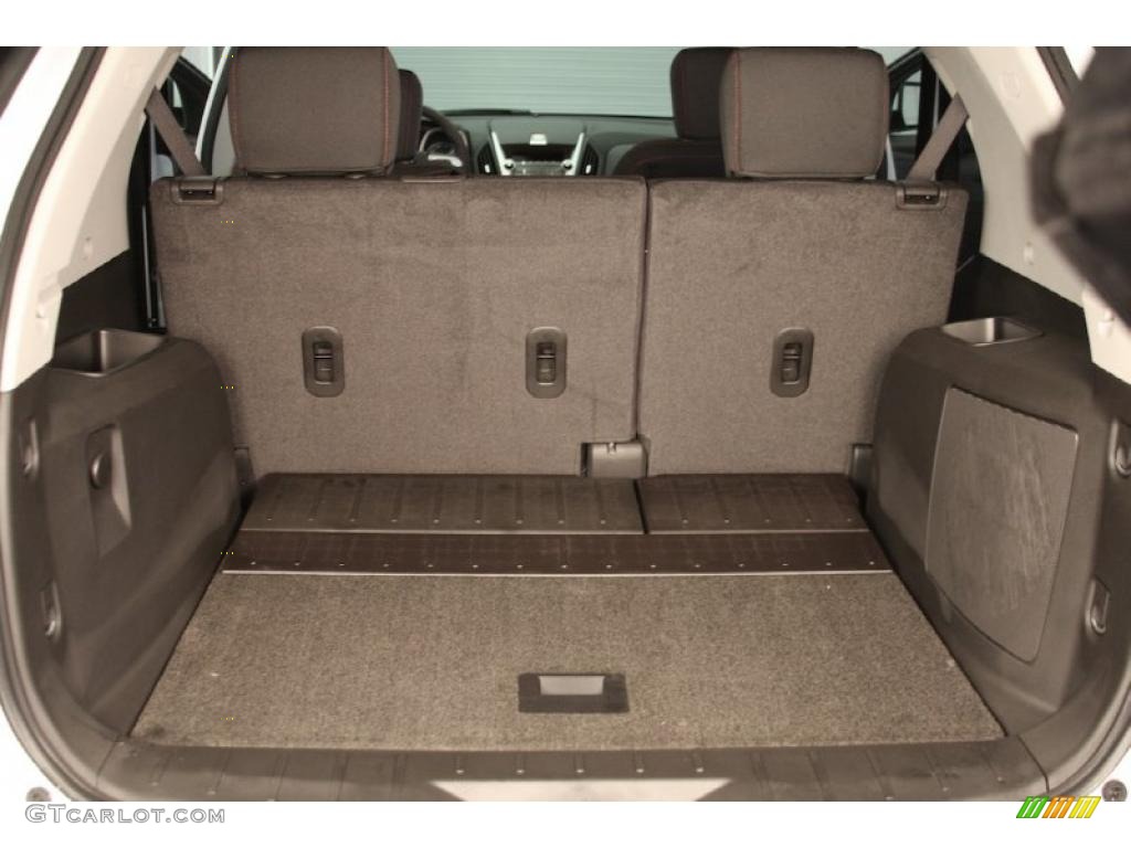 2011 Chevrolet Equinox LT Trunk Photo #41525093