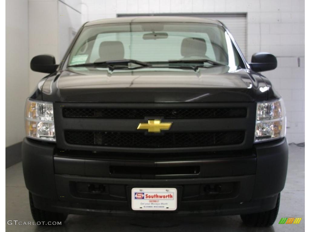 2011 Silverado 1500 Regular Cab 4x4 - Taupe Gray Metallic / Dark Titanium photo #3