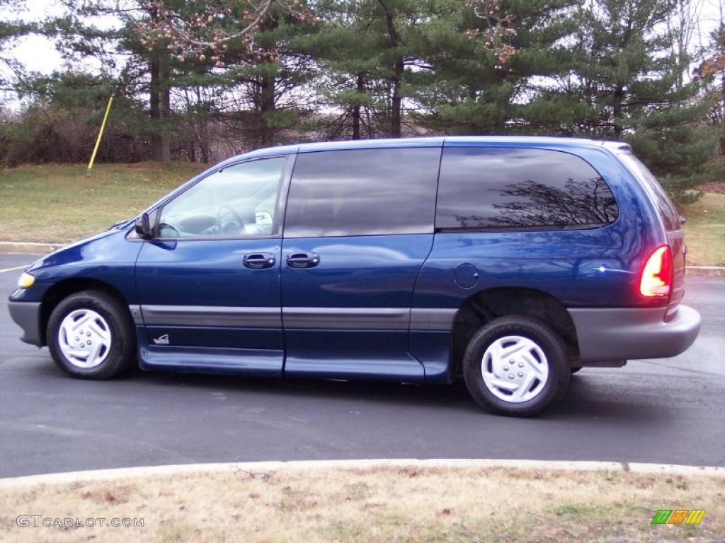 2000 Grand Caravan SE - Patriot Blue Pearlcoat / Mist Gray photo #5