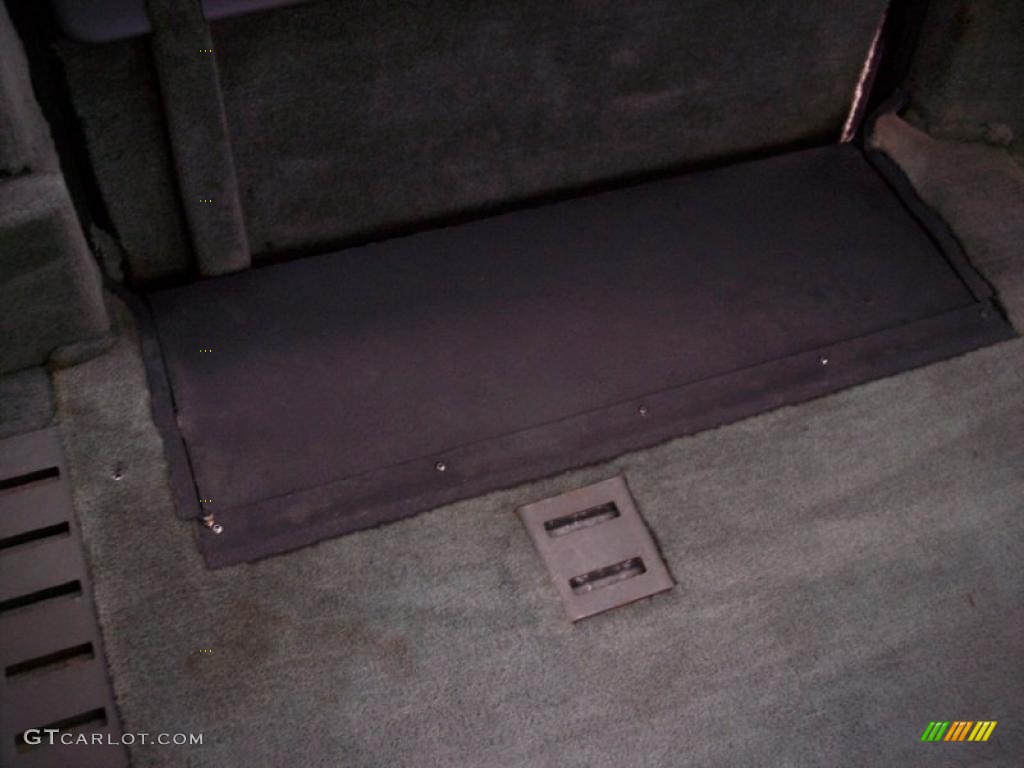 2000 Grand Caravan SE - Patriot Blue Pearlcoat / Mist Gray photo #39