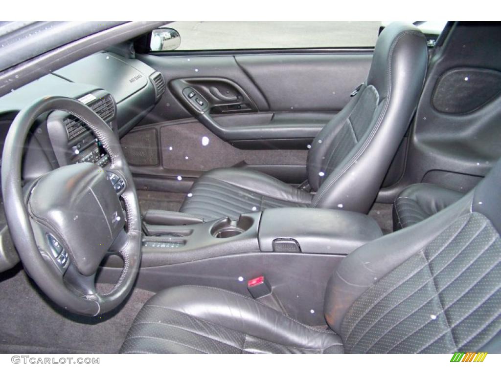 Ebony Black Interior 2002 Chevrolet Camaro Z28 Coupe Photo #41526185