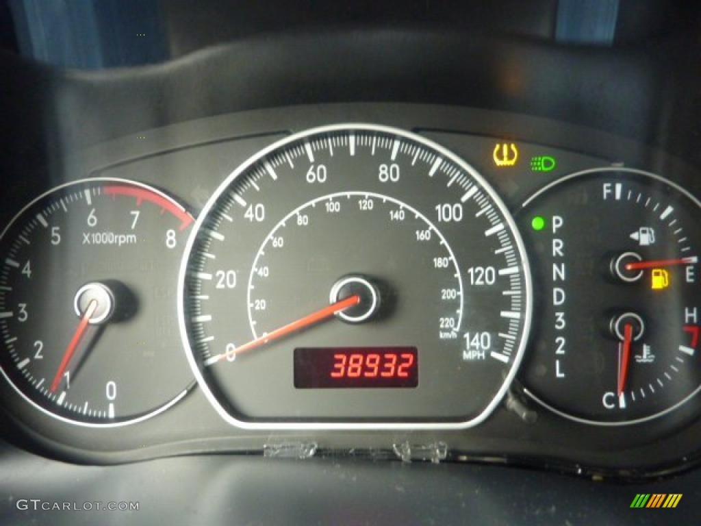 2009 Suzuki SX4 Crossover Touring AWD Gauges Photos