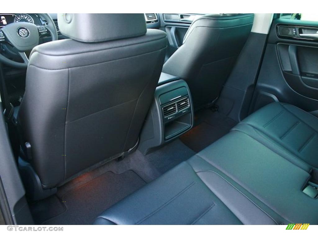 Black Anthracite Interior 2011 Volkswagen Touareg VR6 FSI Sport 4XMotion Photo #41532037