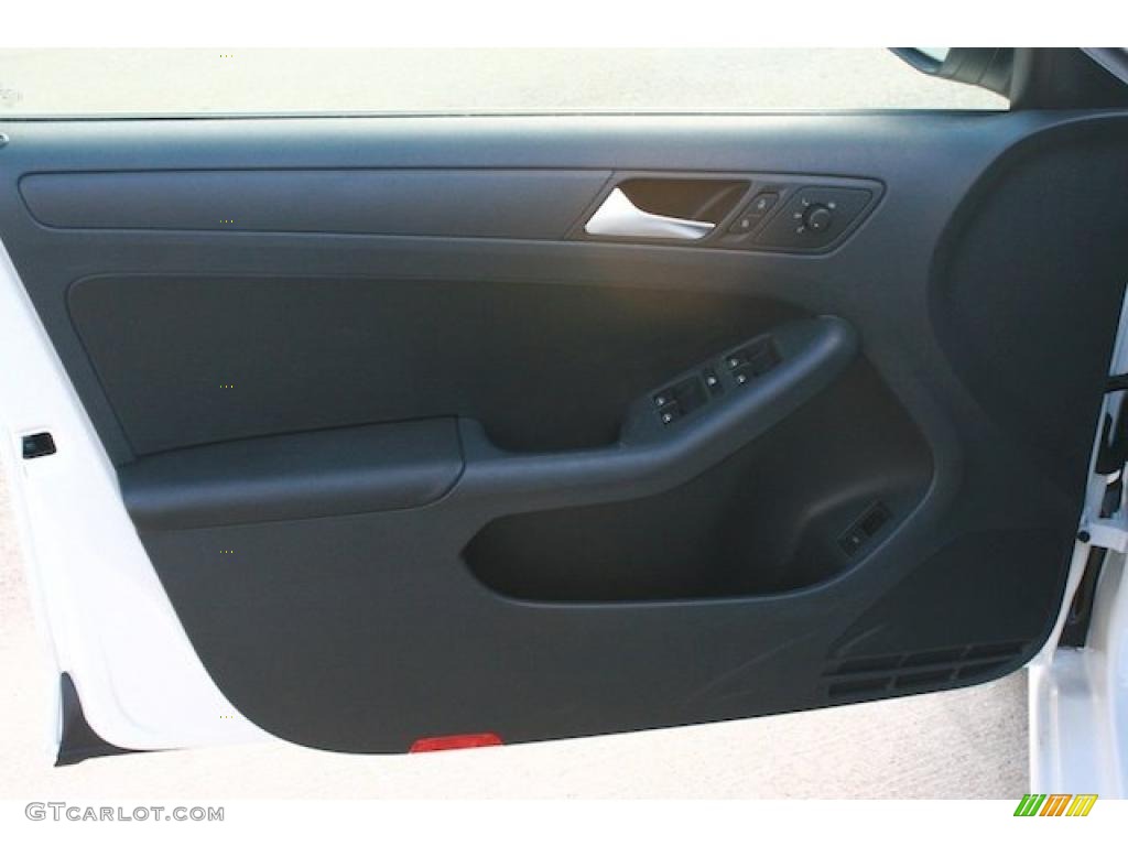 2011 Volkswagen Jetta SE Sedan Titan Black Door Panel Photo #41532461
