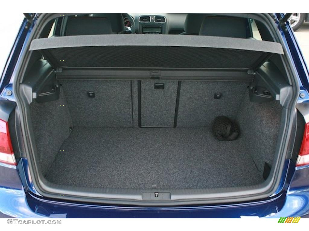 2011 Volkswagen GTI 4 Door Trunk Photo #41532873