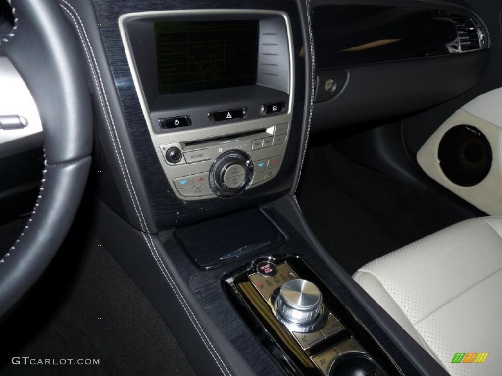 2011 Jaguar XK XKR Convertible Controls Photo #41535952