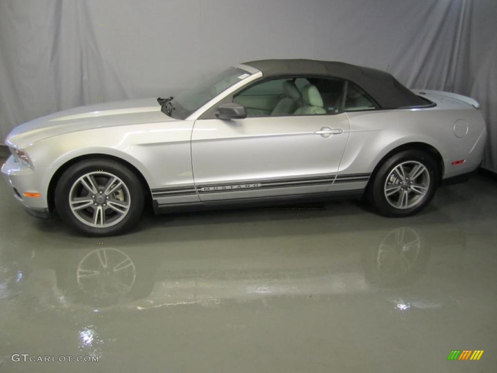 2011 Mustang V6 Premium Convertible - Ingot Silver Metallic / Stone photo #3