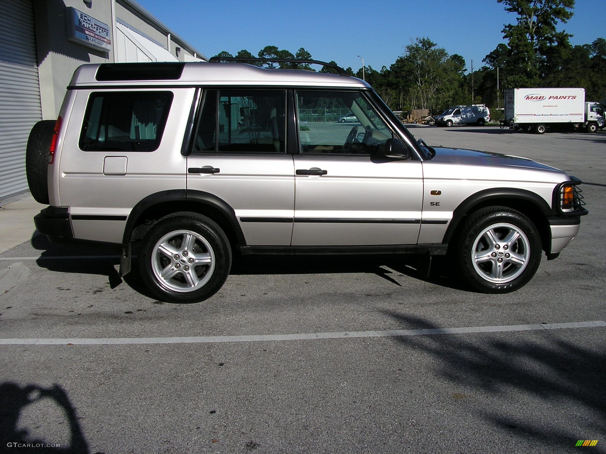2001 Discovery II SE - White Gold Pearl Metallic / Bahama Beige photo #3