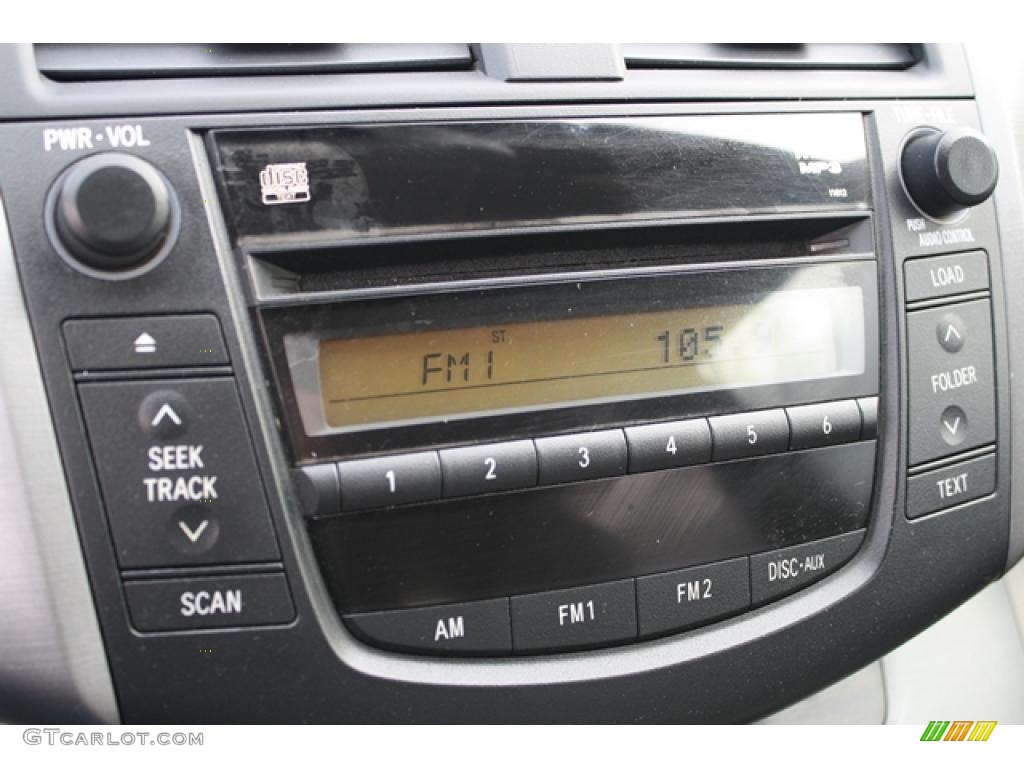 2006 Toyota RAV4 V6 4WD Controls Photo #41540140