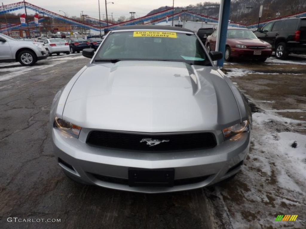 Ingot Silver Metallic 2011 Ford Mustang V6 Premium Convertible Exterior Photo #41540628