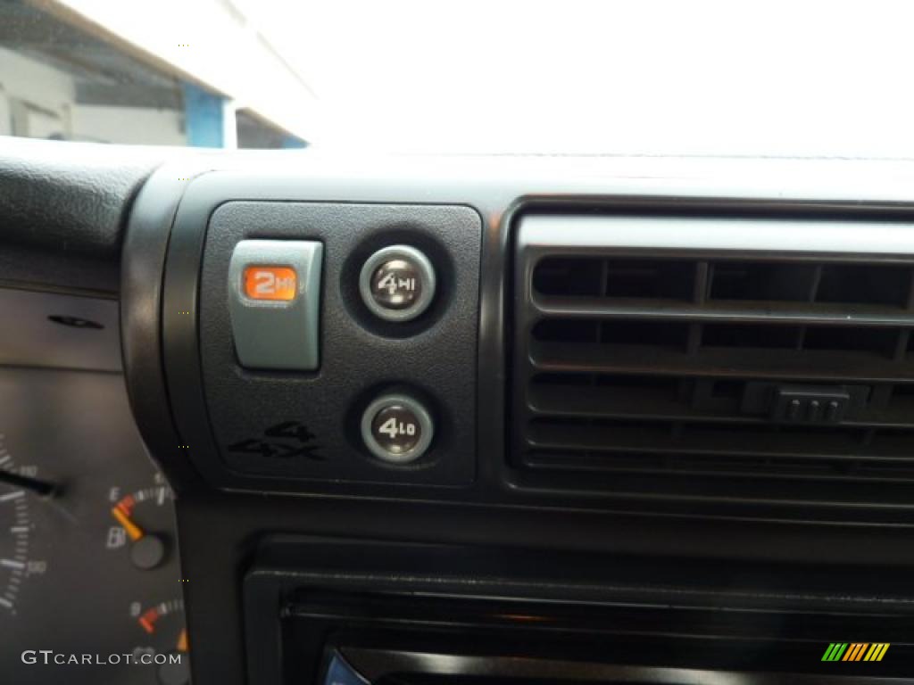 1994 GMC Sonoma SLS Extended Cab 4x4 Controls Photo #41541296