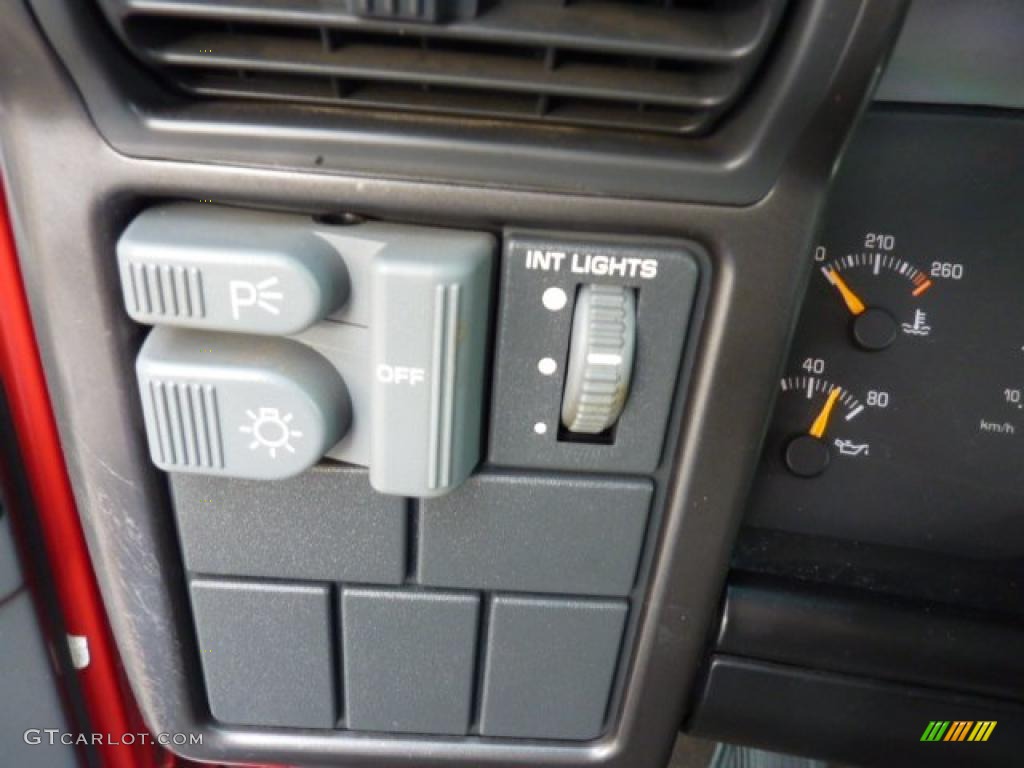 1994 GMC Sonoma SLS Extended Cab 4x4 Controls Photos