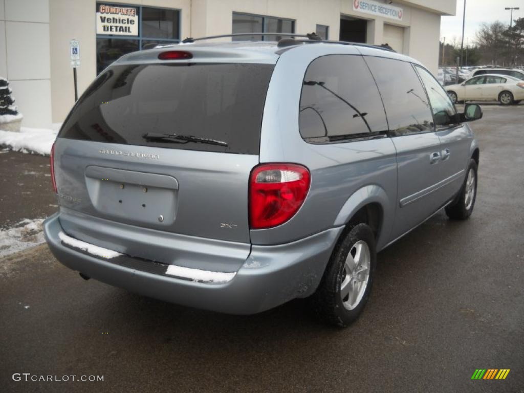 Butane Blue Pearl 2005 Dodge Grand Caravan SXT Exterior Photo #41541772