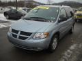 Butane Blue Pearl - Grand Caravan SXT Photo No. 18