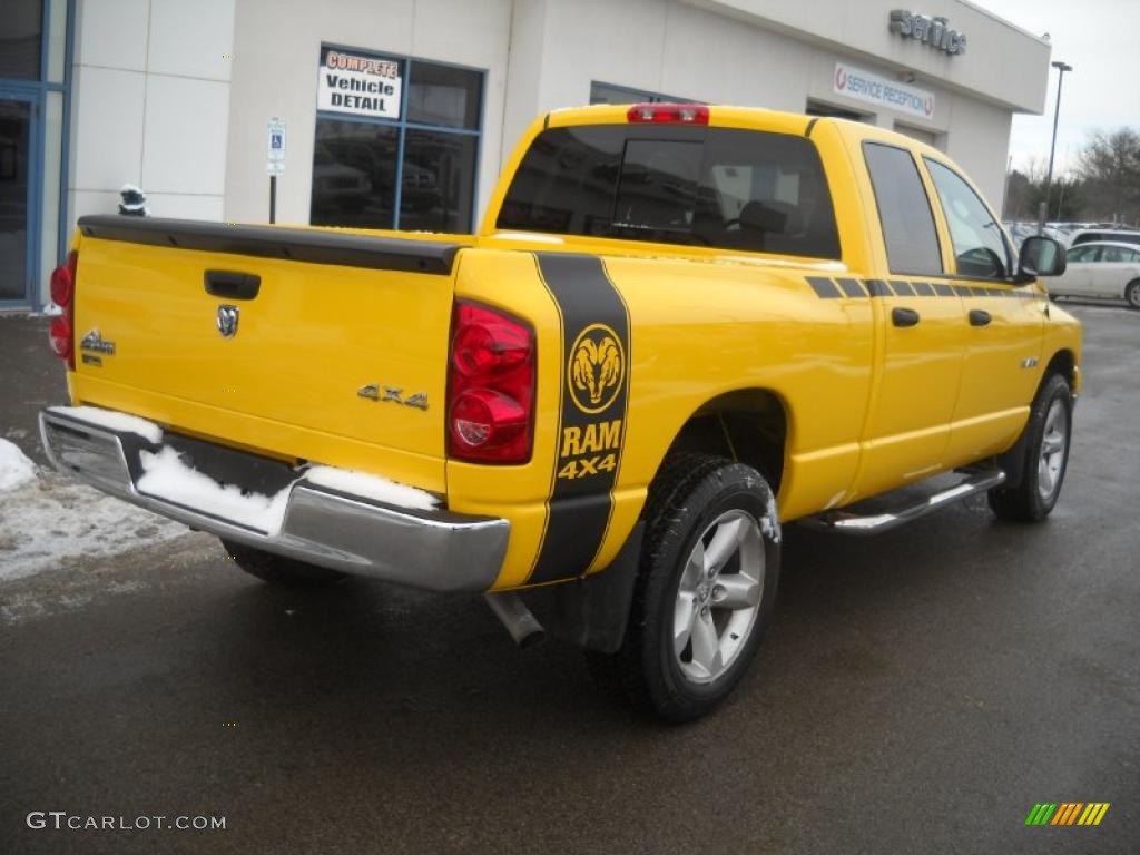 2008 Ram 1500 Big Horn Edition Quad Cab 4x4 - Detonator Yellow / Medium Slate Gray photo #2