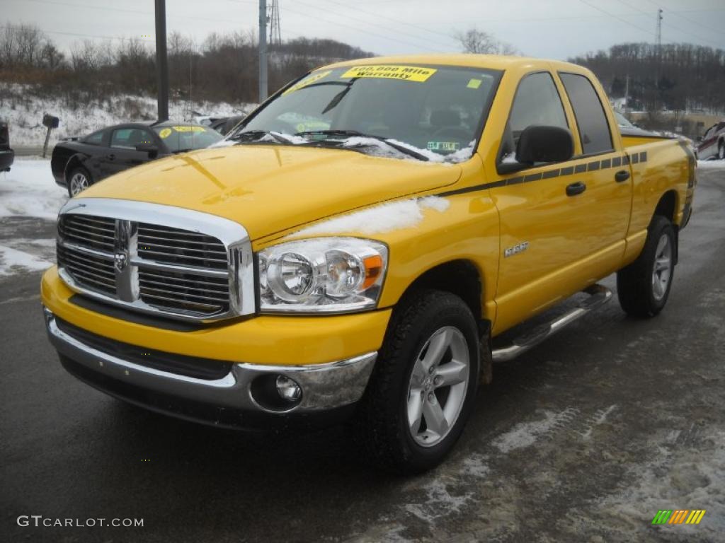 2008 Ram 1500 Big Horn Edition Quad Cab 4x4 - Detonator Yellow / Medium Slate Gray photo #18