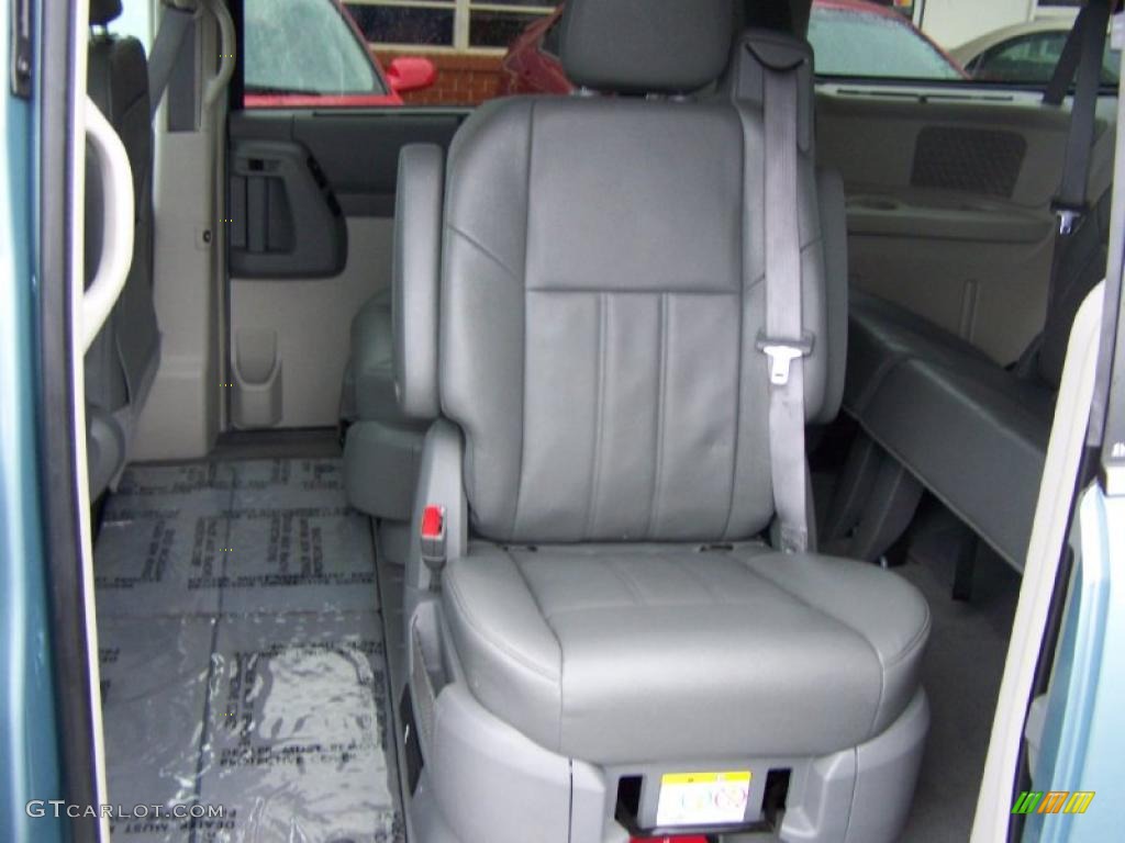 2008 Town & Country Touring Signature Series - Clearwater Blue Pearlcoat / Medium Slate Gray/Light Shale photo #37