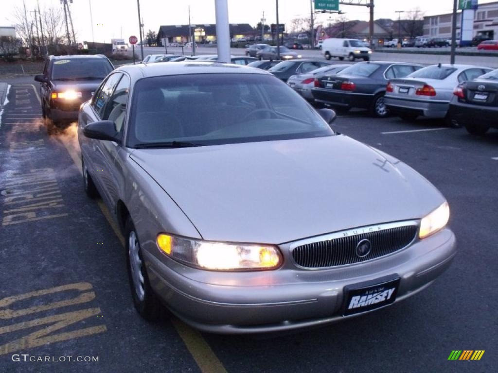 1999 Century Custom - Light Sandrift Metallic / Taupe photo #11