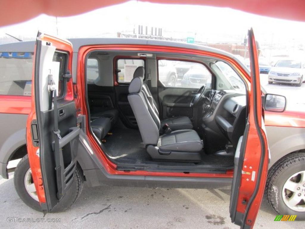 Gray Interior 2004 Honda Element EX AWD Photo #41546157