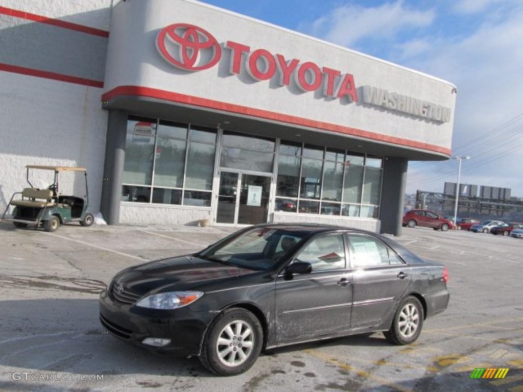 2003 Camry XLE - Black / Taupe photo #1