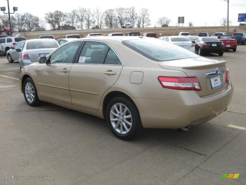 Sandy Beach Metallic 2011 Toyota Camry XLE V6 Exterior Photo #41548722