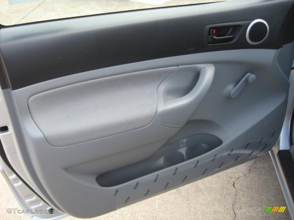 2011 Toyota Tacoma Regular Cab Graphite Gray Door Panel Photo #41549346