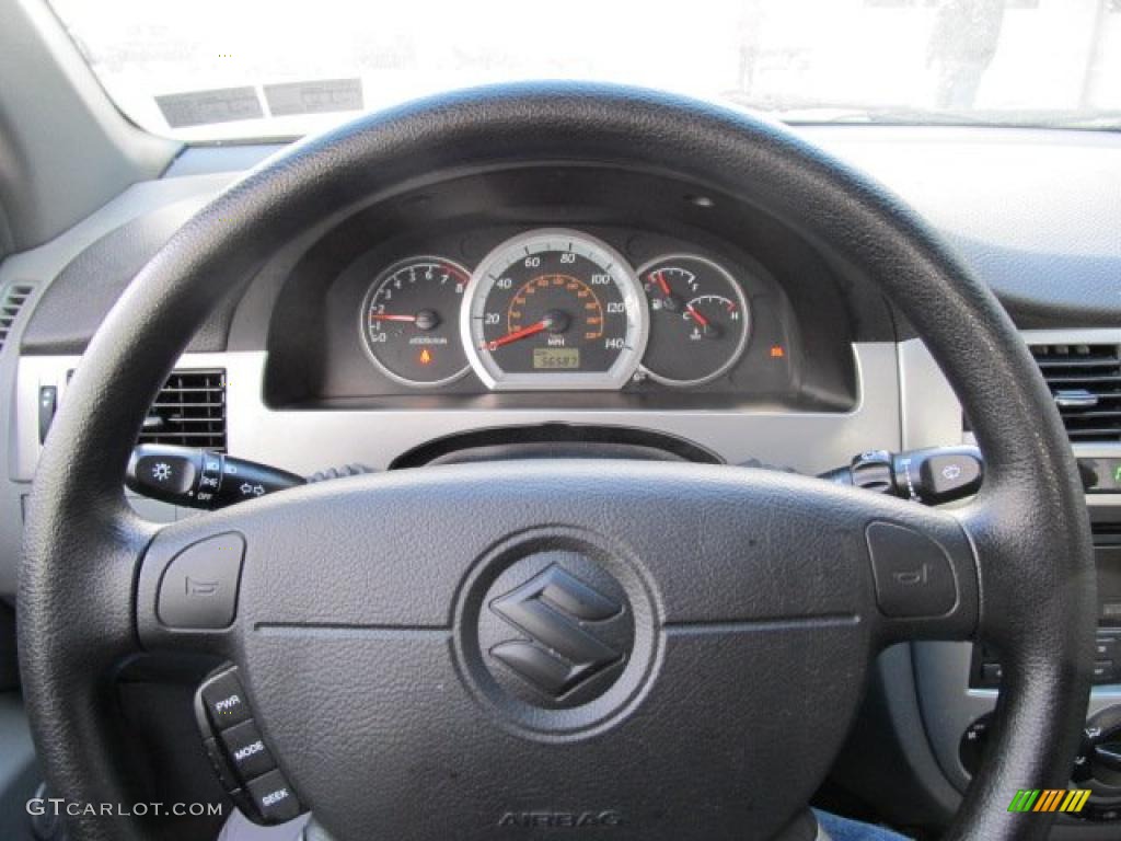 2004 Suzuki Forenza S Gray Steering Wheel Photo #41550638