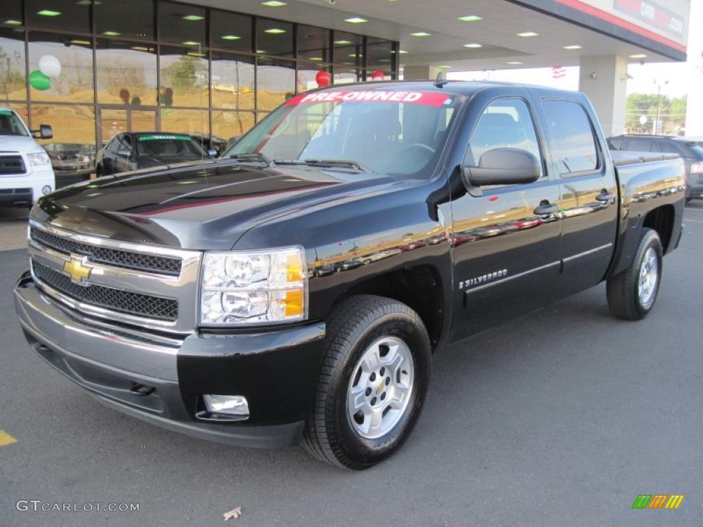 2008 Silverado 1500 LT Crew Cab 4x4 - Black / Ebony photo #1