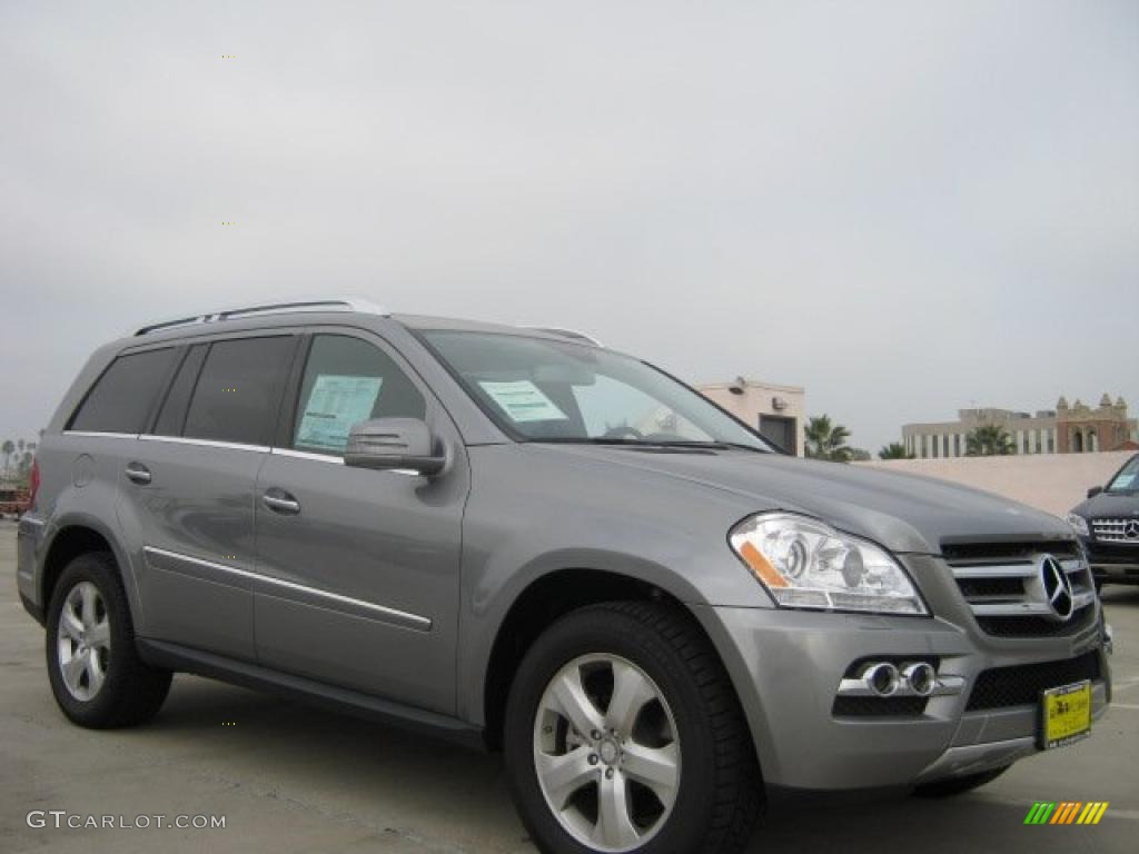 2011 GL 450 4Matic - Palladium Silver Metallic / Black photo #1