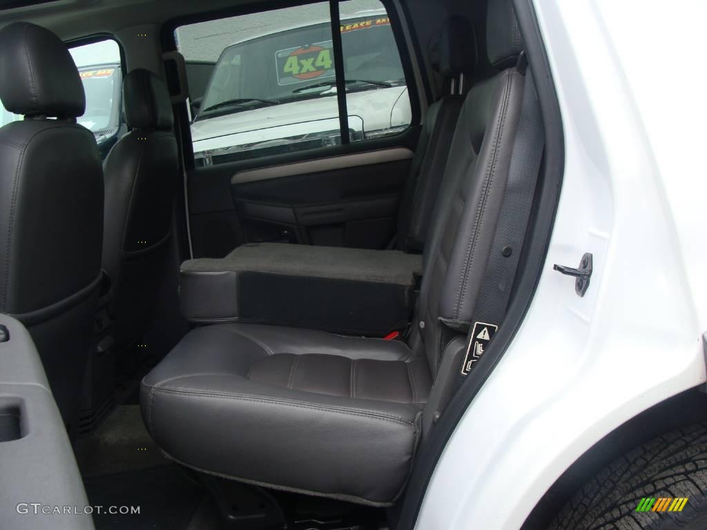 2003 Explorer XLT 4x4 - Oxford White / Graphite Grey photo #14